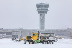 Winter Storm Fern Causes Major Delays and Cancellations for US Airlines