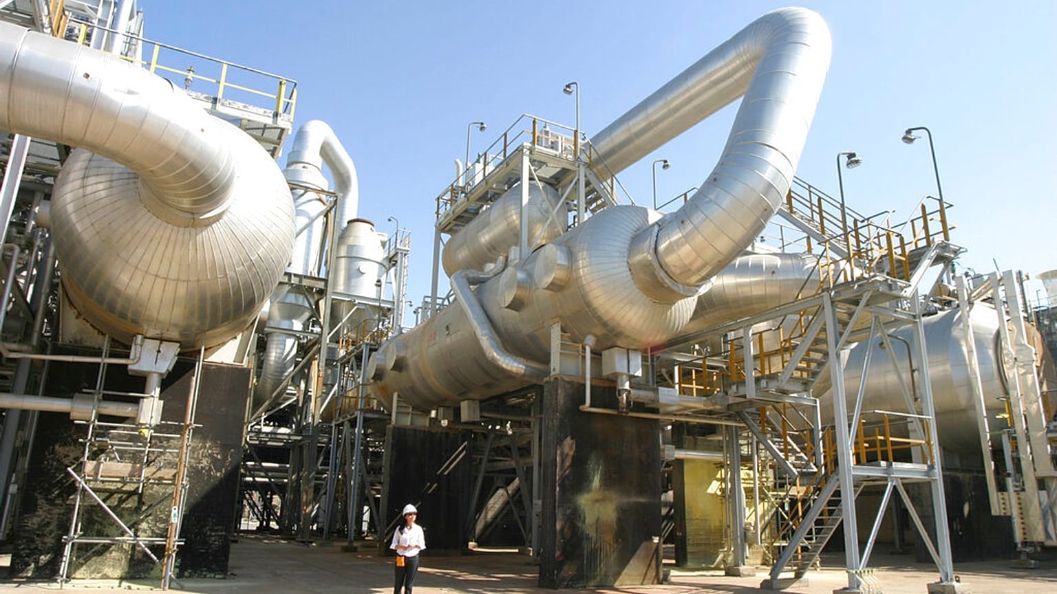 **Central Asia Experiences Economic Growth Amid Challenges**