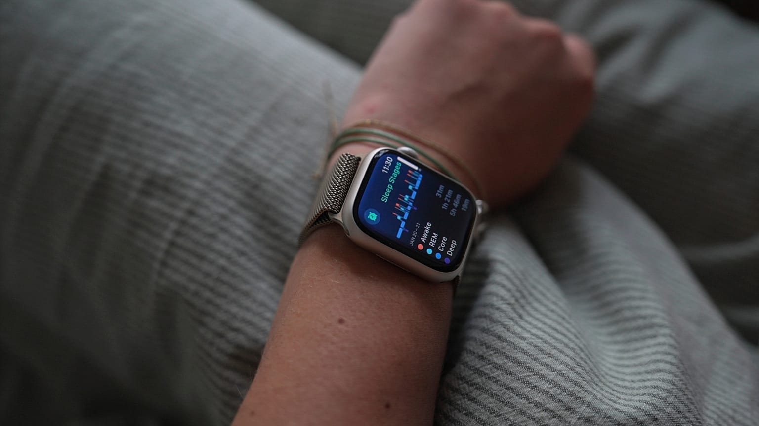 **Headline:** Understanding the Accuracy and Limitations of Sleep Tracking with Smartwatches and Rings