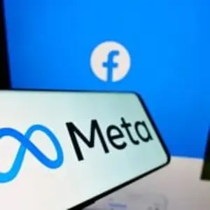 **Truist Increases Meta Platforms Price Target to $900**