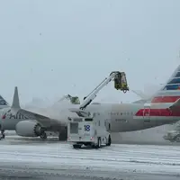 ‘It’s Carnage’: American Airlines Slashes 800 Flights From Its Schedule As Winter Storm Hits