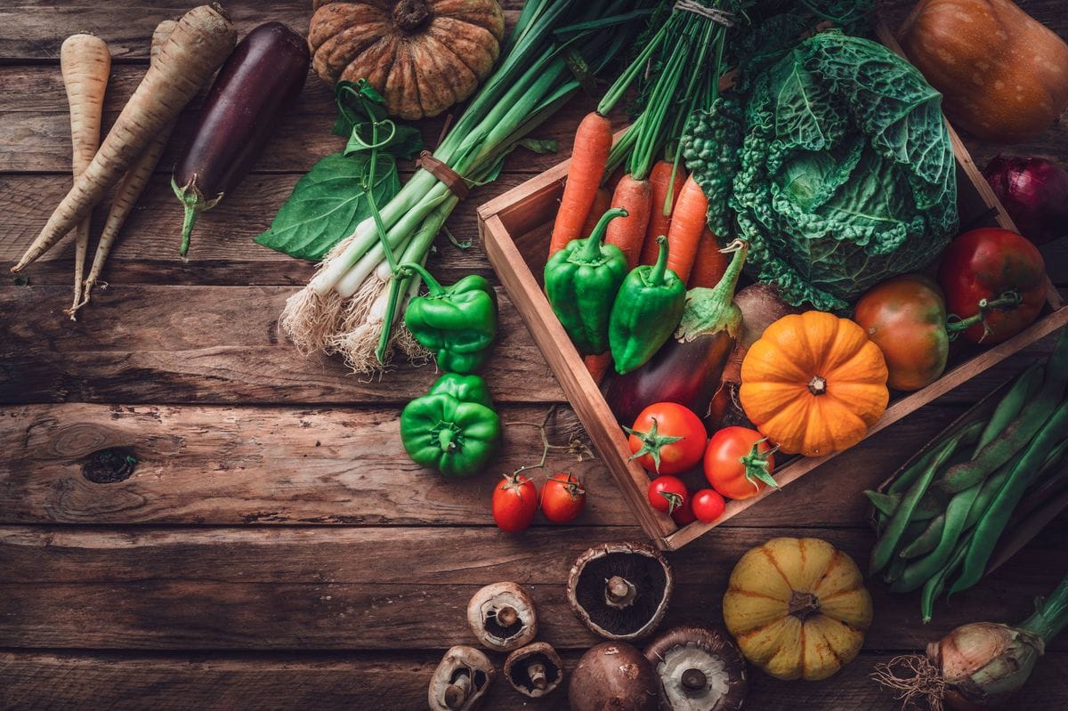 **Headline:** Comparison of HelloFresh, Gousto, and Mindful Chef Reveals One Leading Meal Kit Service