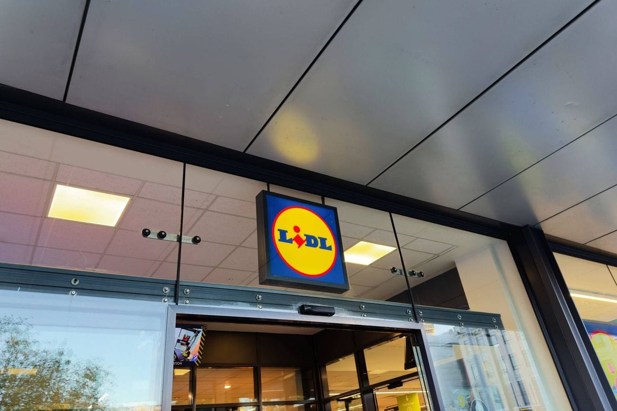 **Supermarkets Aldi, Lidl, and Co-op Announce 40 New Store Openings for 2026**
