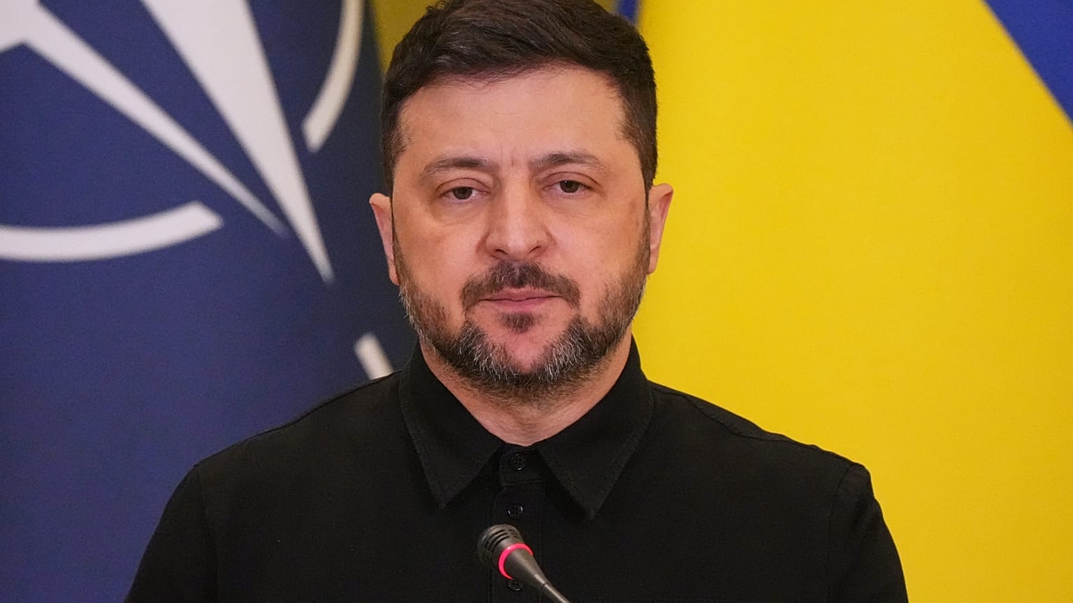 **Headline:** Ukrainian President Zelenskyy Reports 55,000 Military Deaths Since Russian Invasion
