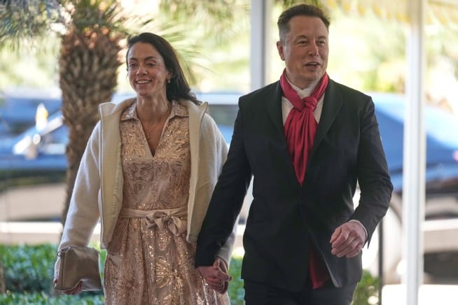 **Headline:** SpaceX Restricts Starlink Access in Russia Following Ukraine’s Request