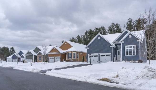 **Headline:** American Homeowners Holding onto Properties Longer Than Two Decades