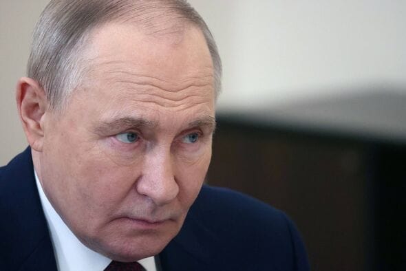 **Headline:** Russian Official Claims UK and Europe Vulnerable to New Hypersonic Missile