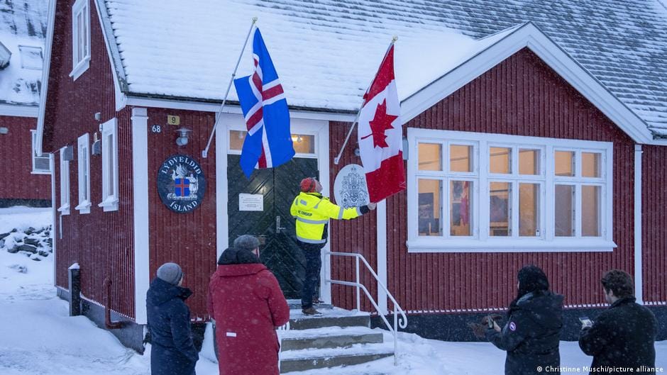 **Canada and France Establish Consulates in Greenland’s Capital**