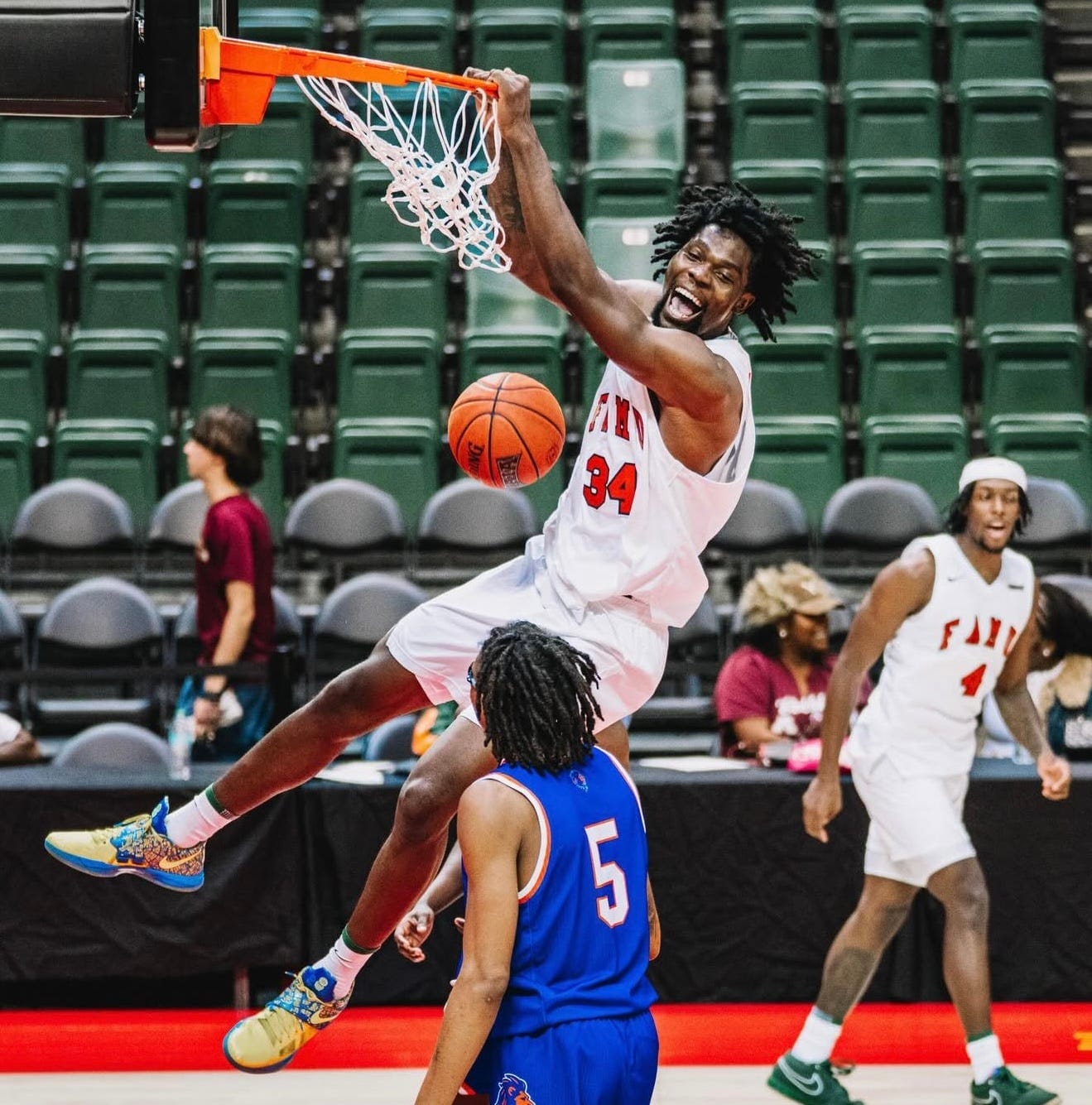 **FAMU Men’s Basketball Defeats Prairie View A&M in SWAC Game**