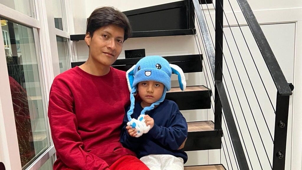 **Headline:** Five-year-old Liam Conejo Ramos and father released from ICE custody, return to Minnesota