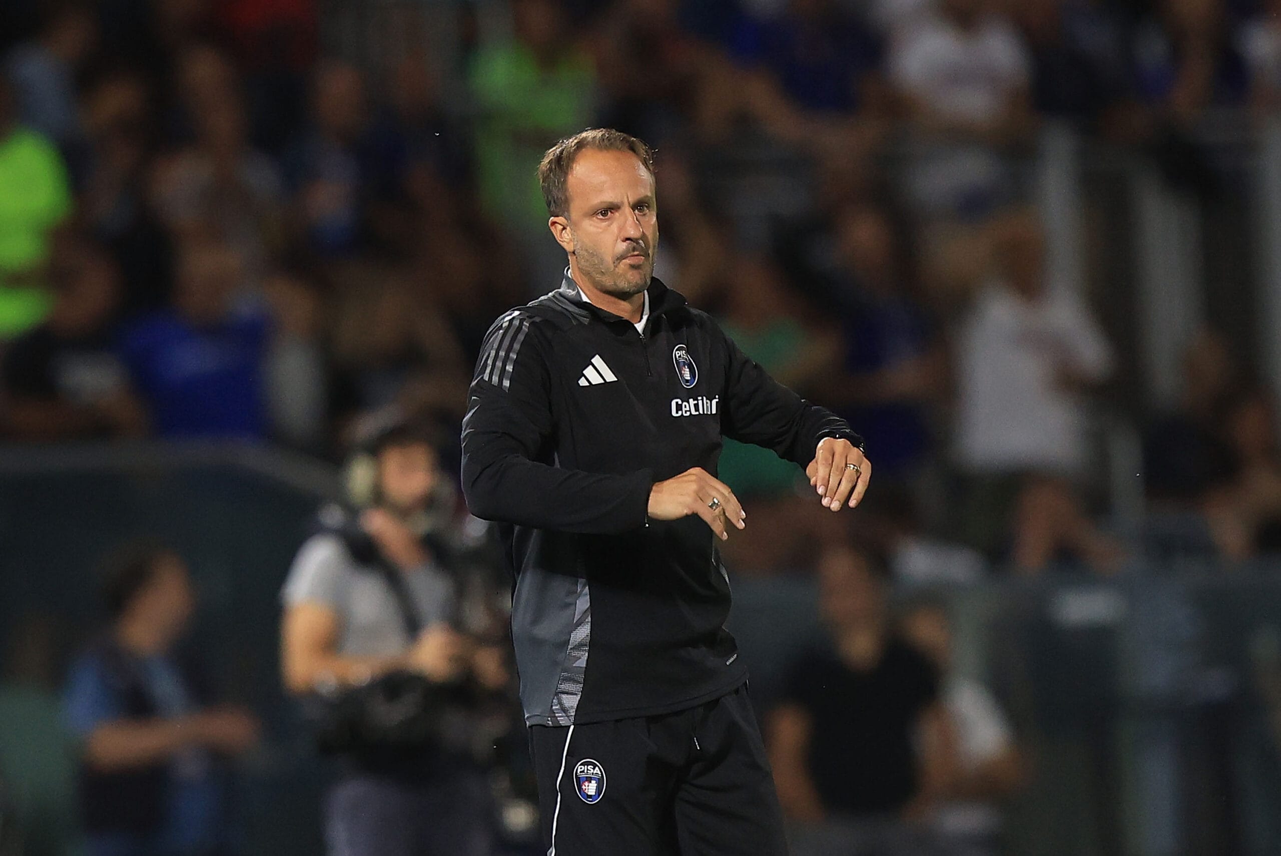 **Headline:** Pisa Considering Managerial Change, Potentially Replacing Gilardino with Giampaolo