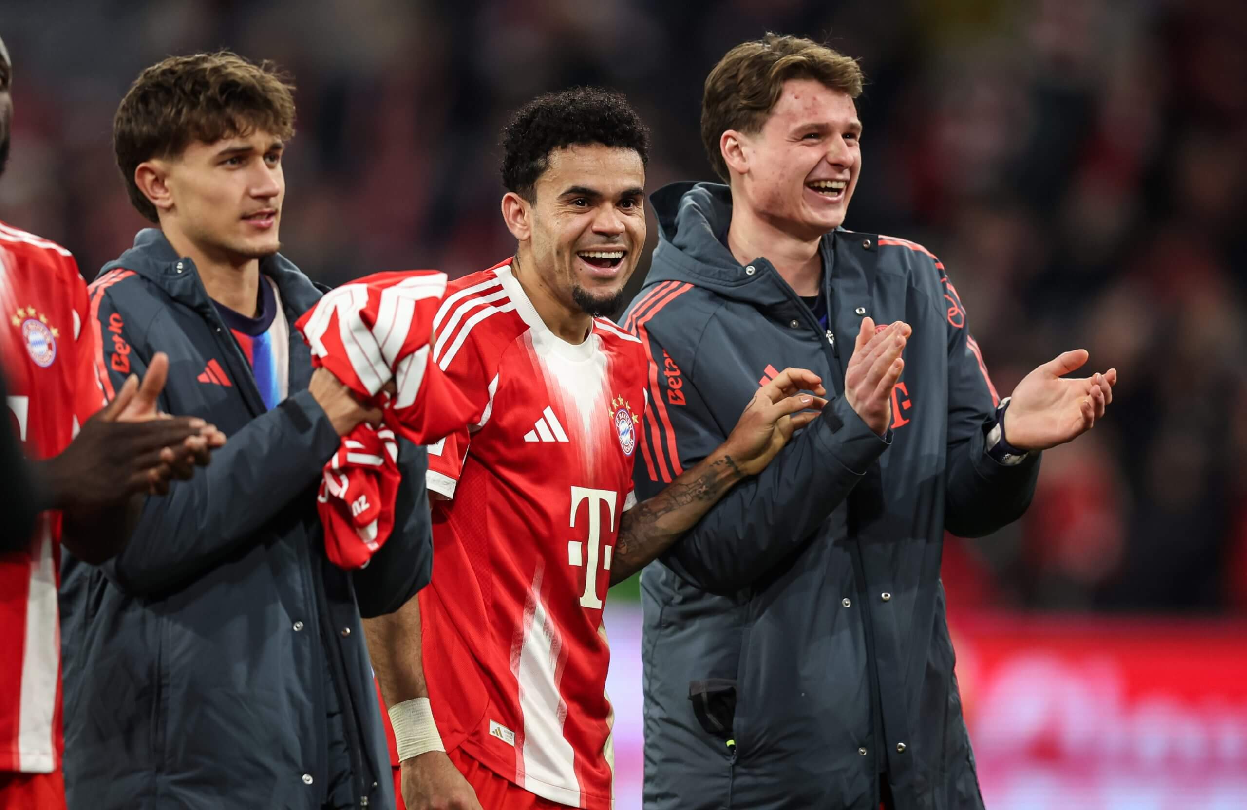 **Bundesliga Update: Diaz’s Key Goal and Riera’s Unique Coaching Style**