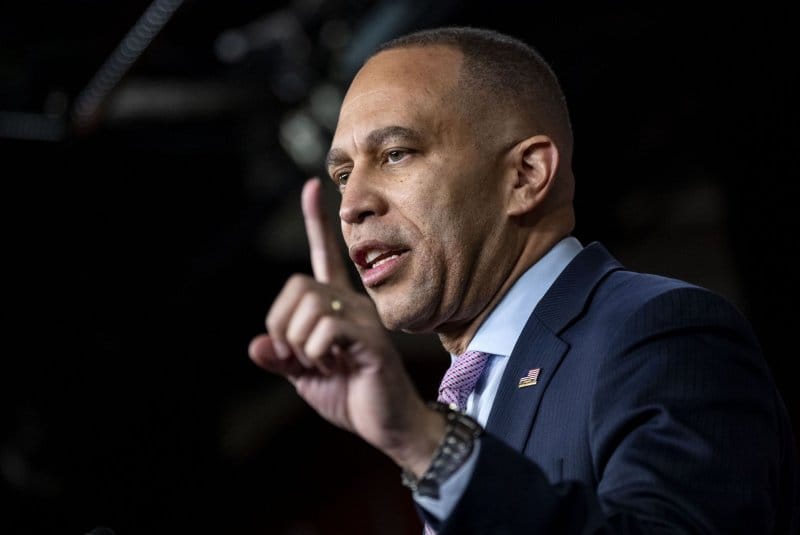 **Headline:** House to Reconvene Monday to Vote on Funding Bill Aiming to End Partial Government Shutdown