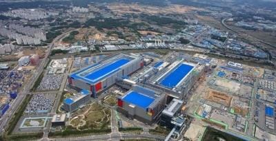 **Samsung to Start Mass Production of Sixth-Generation HBM4 Memory Chips This Month**