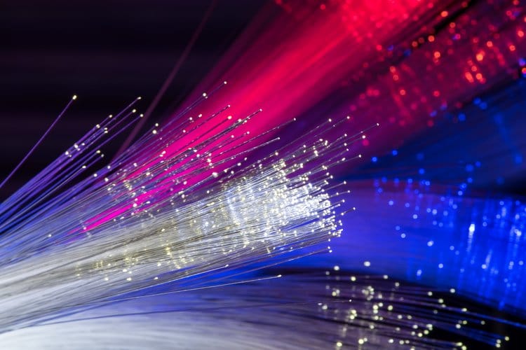 **US Signal Expands Midwest Fiber Network with New 1,000-Mile Installation**